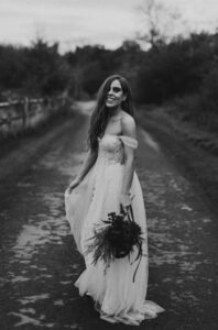 پریست لایت روم Roots